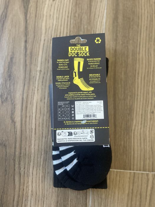 Par de meias Dr. Martens S/M (novas)
