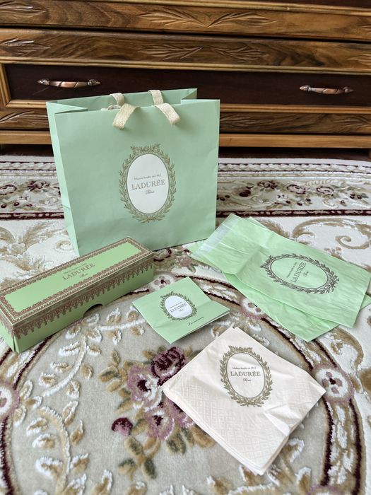 Пакет Laduree. Ідеальному стані.