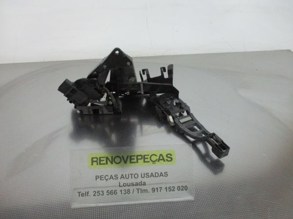 Fechadura / fecho porta frente direito FORD Focus II (DA_)