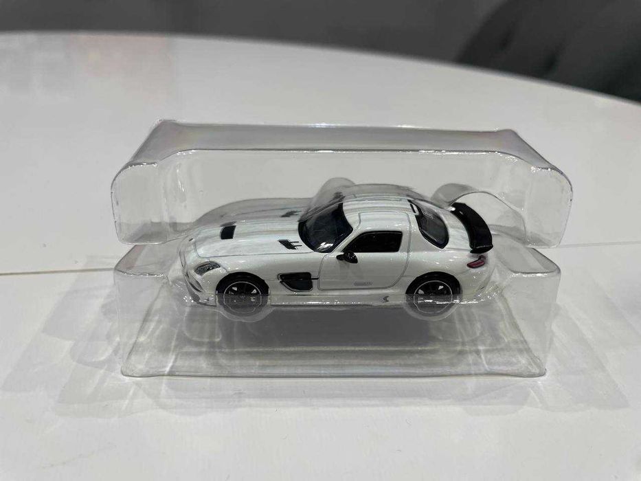 Mercedes Mustang SLR CLK Hot Wheels Matchbox Majorette Mini Gt Para 64