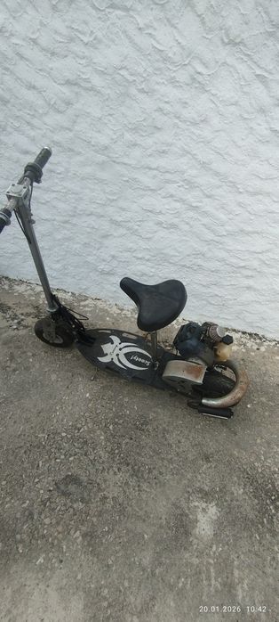 Trotinet  Gasolina Eléctrico