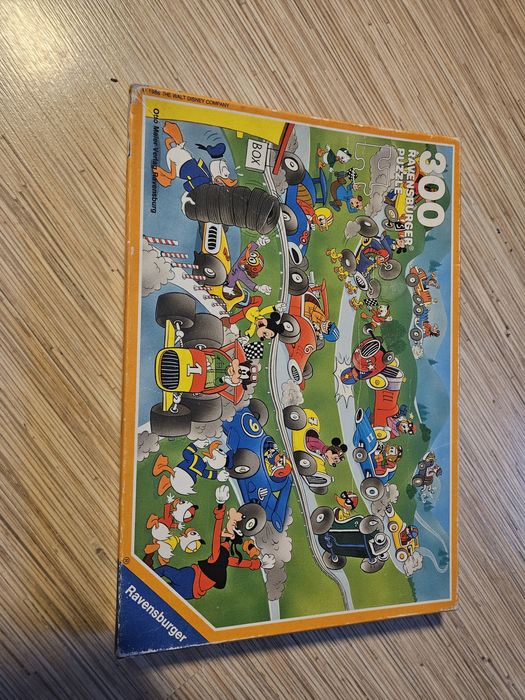 Puzzle (-3 braki) 300 elementów 1983 rok myszka miki disney ravensburg