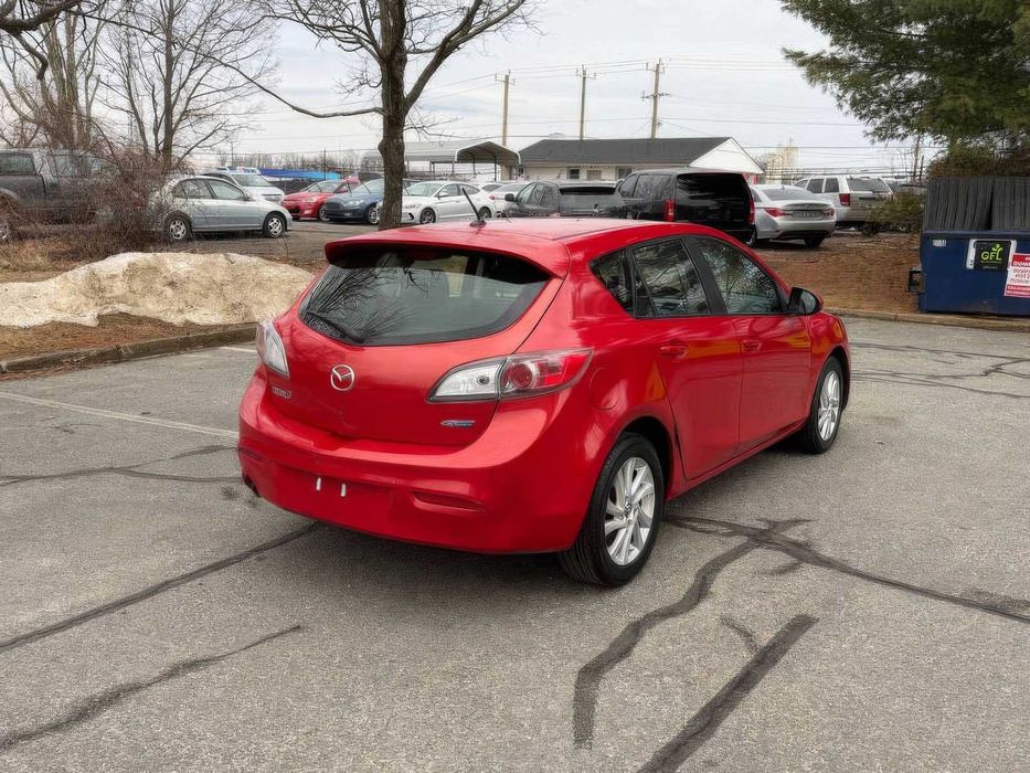 Mazda 3      2013