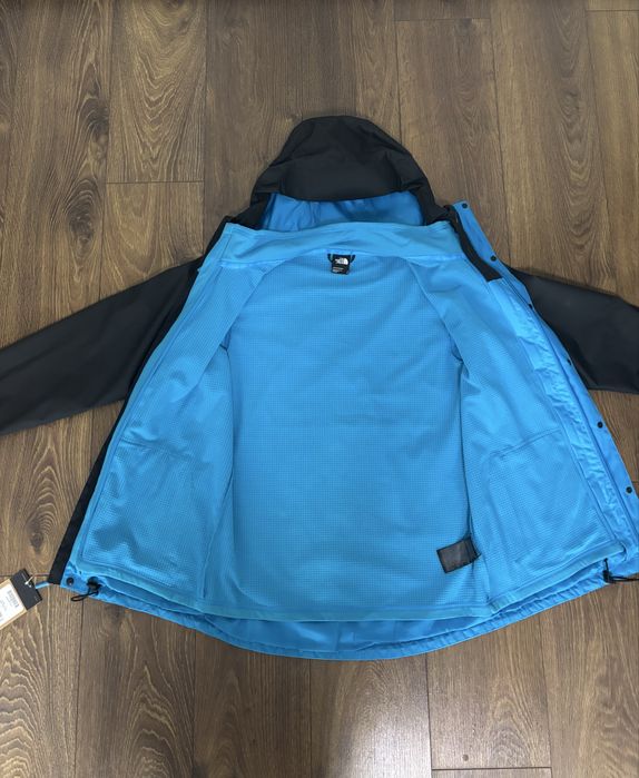 Вітровка The North Face DRYVENT