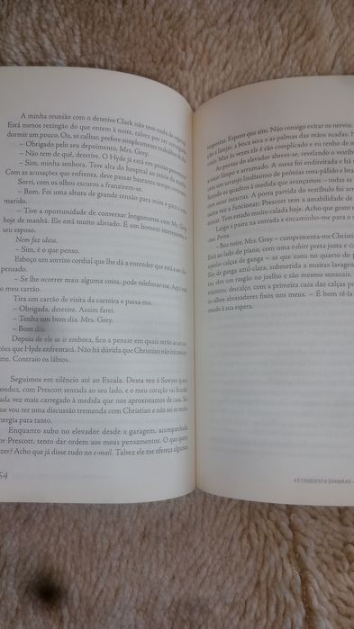 Livro as cinquenta sombras Livre