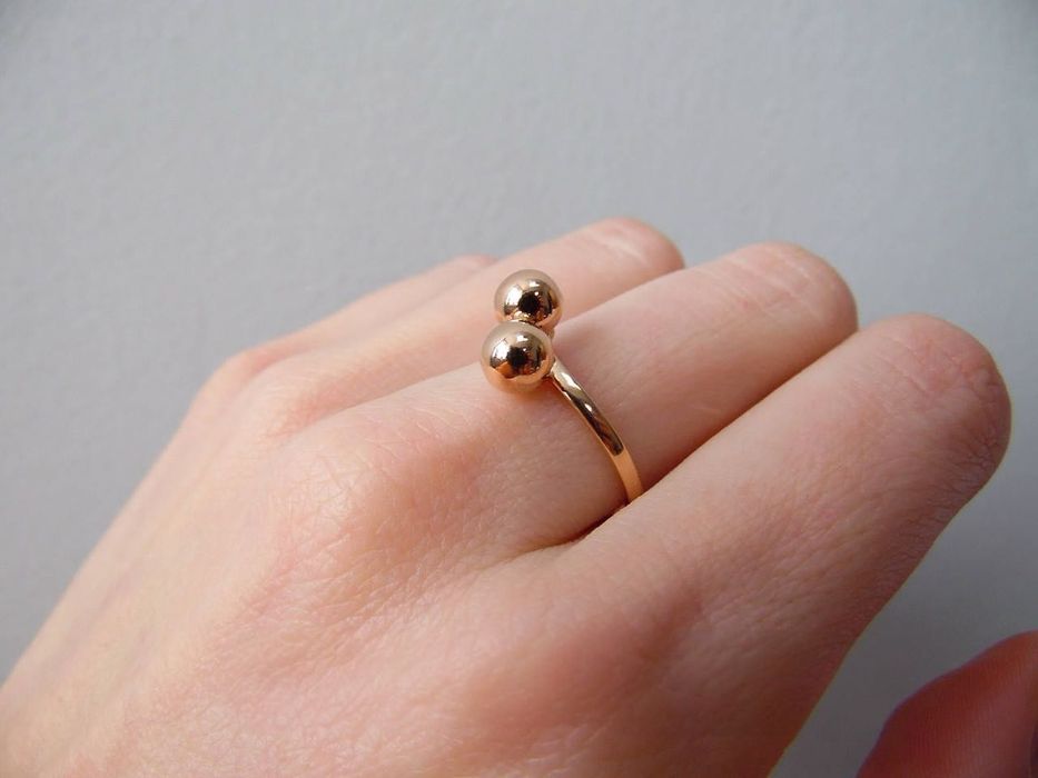 Продам каблучку  цьом