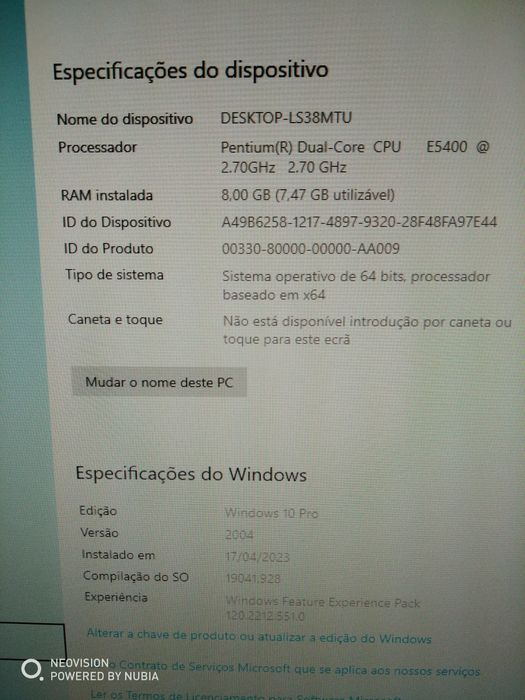 PC Lenovo com monitor HP