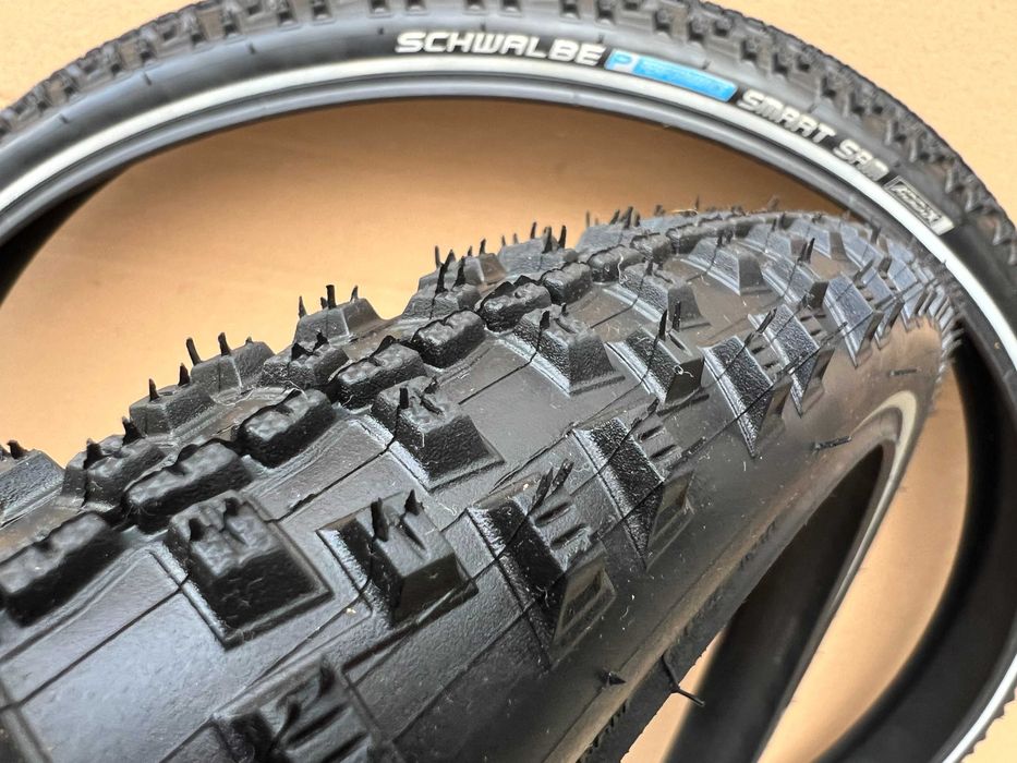 Opony SCHWALBE SMART SAM 28x1,65" ADDIX 42-622 Gravel NOWY Komplet 28"