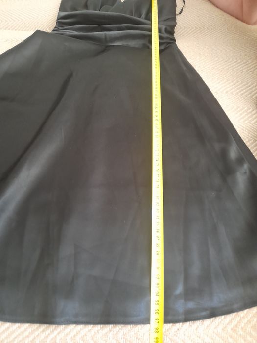 Sukienka czarna. Studniówka, wizytowa, komunia, wesele.