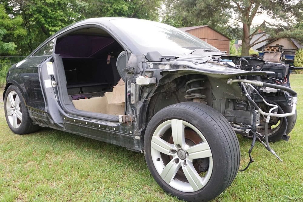 Audi TT 8J mk2 Coupe szkielet błotnik lewy prawy tył tylny buda zawieszenie Całość LY9B*