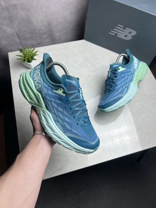 Кросівки Hoka Speedgoat 5 Розмір 43 Original Взуття