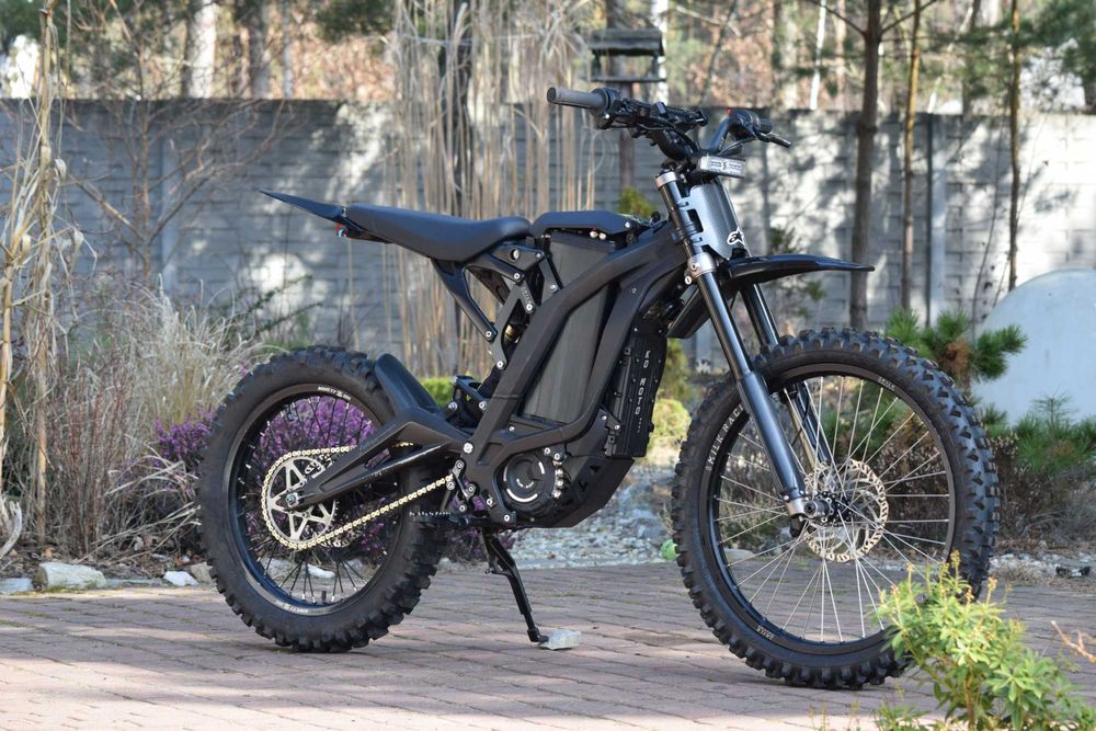 Surron Light Bee L1E, 12kW bateria 60V 60Ah, zarejestrowany, po modach