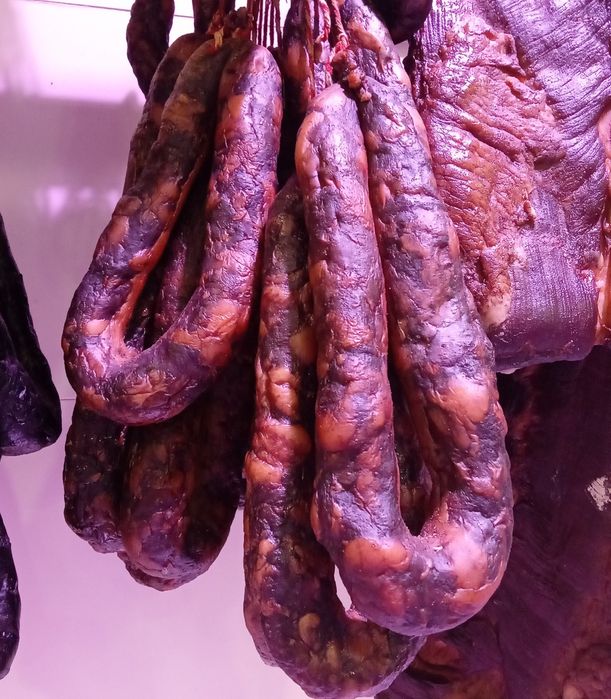 Salpicão, chouriça e alheira tradicional e regional