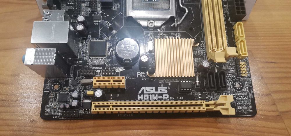Motherboard Asus H81M-R
