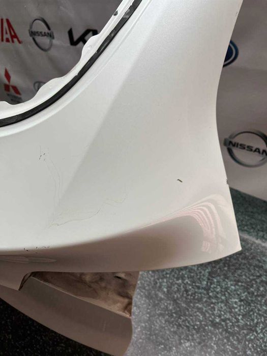 Кришка багажника-Ляда Tesla model y