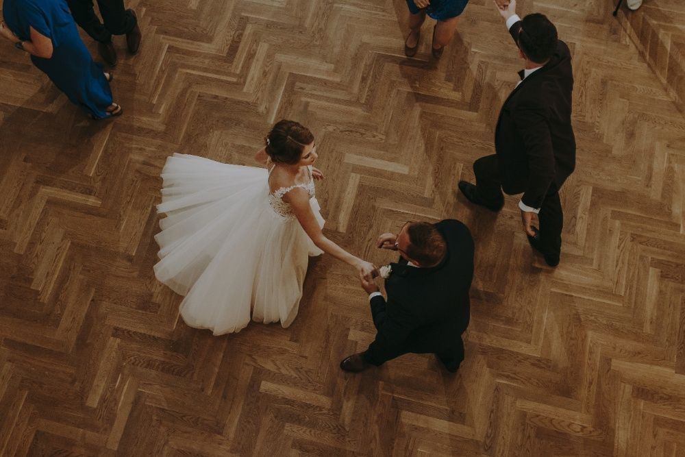 Suknia ślubna litera A na 164+7, koronka tiul ecru XS/S