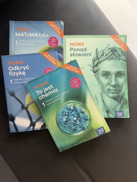 Książki klasa 1 liceim/technikum