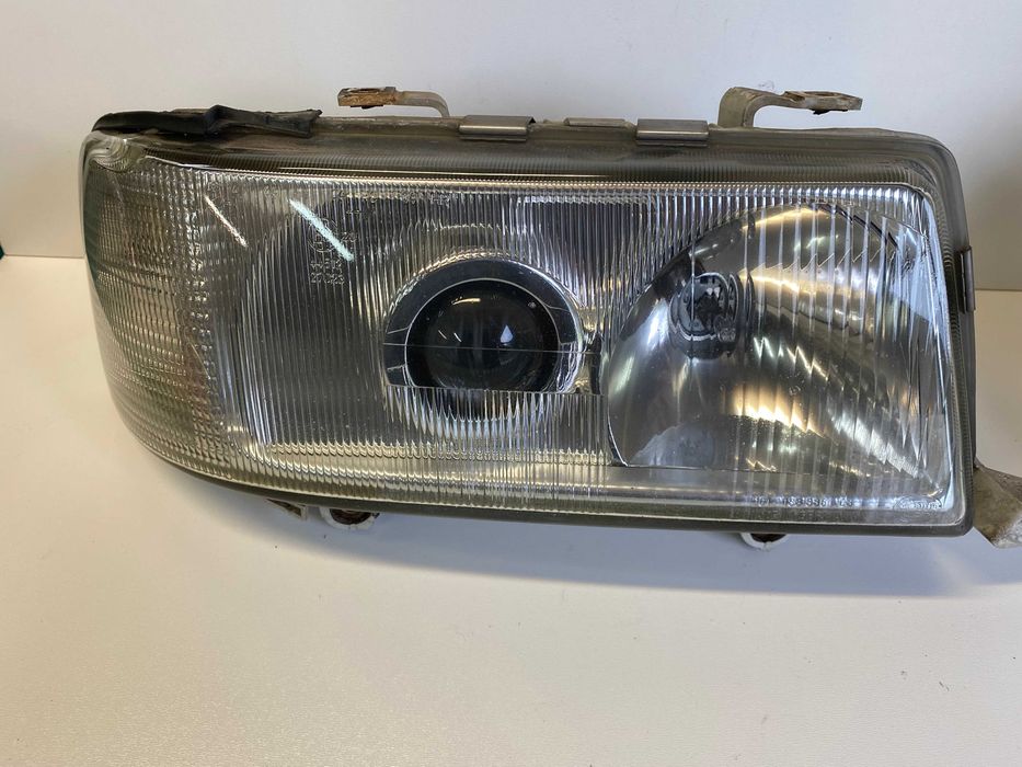 Audi 80 B4 Lampy przód Soczewka! Oryginał! Bardzo Ładne!