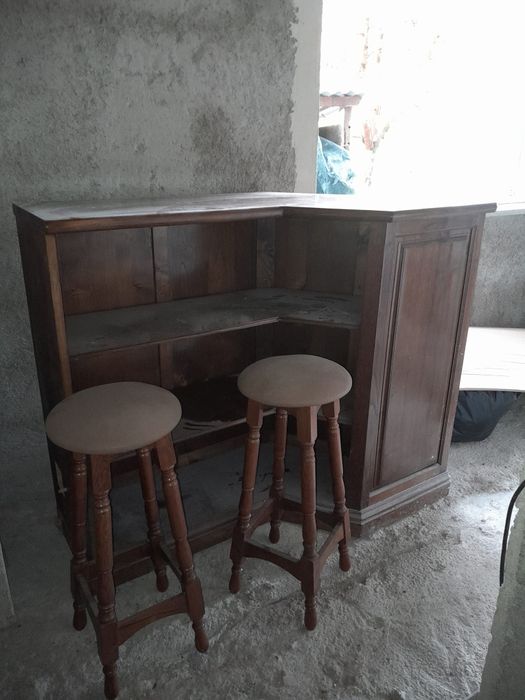 Bar madeira 2 bancos