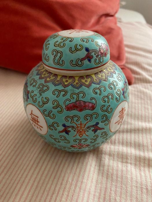 Pote Chinês com tampa