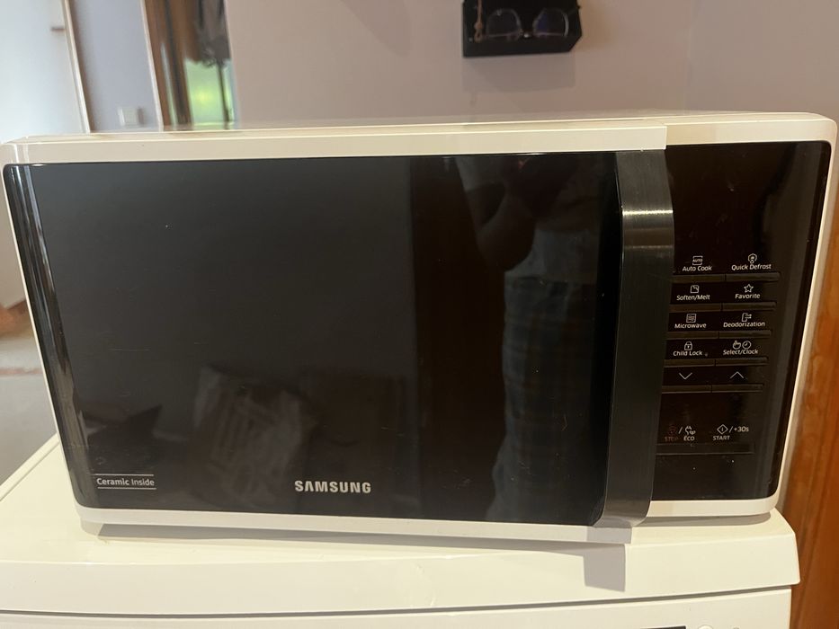 Micro-ondas Samsung 23L - Excelente Estado