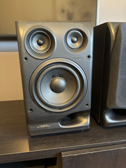 Colunas de som sony tres vias