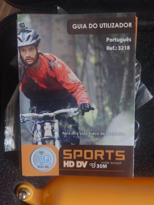 Maquina filma e tira fotografias