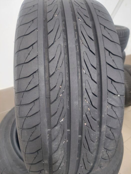 Комплект літньої гуми літо літня R20 275 45