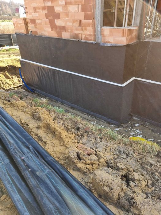 Izolacje Fundametów Drenaże Odwodnienia Prace ziemne