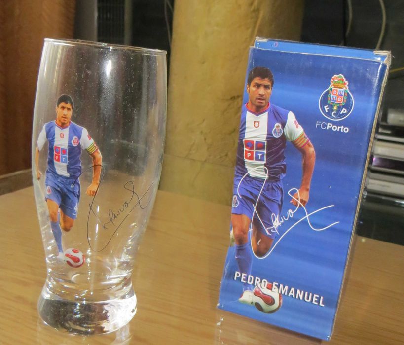 Antiguidades - Copo Oficial Pedro Emanuel, autografado com caixa