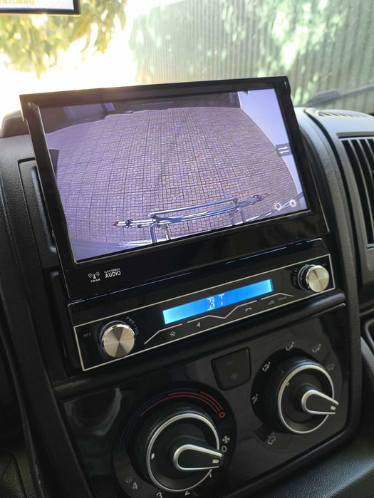 Mc Louis de 2017 impecável