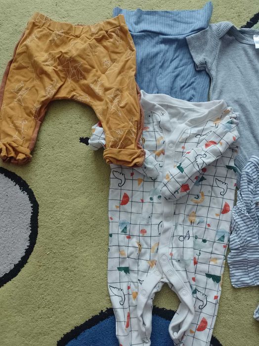 Paka ubrań dla niemowląt 0-3 miesiące Primark Kyle&Deen