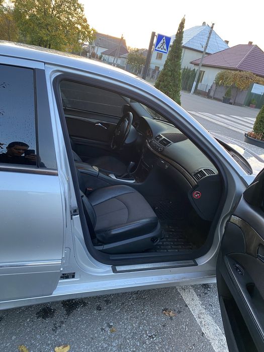 продам мерседес w211