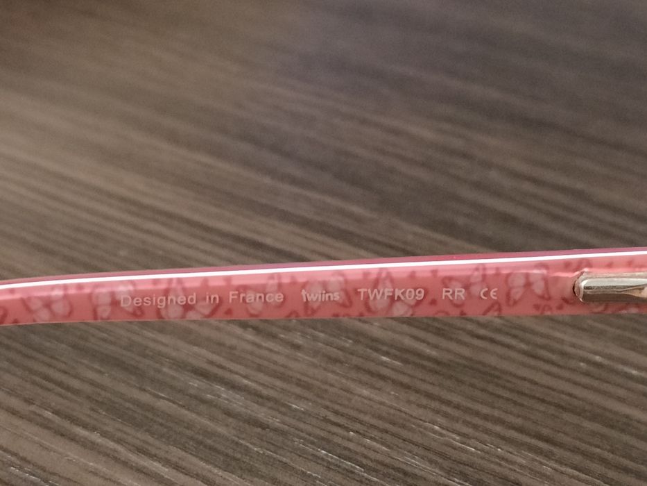 Oprawki/Okulary korekcyjne TWIINS JUNIOR dla dziewczynki.