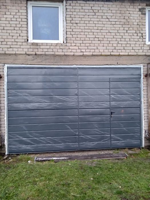 Brama garazowa, drzwi stalowe, brama do muru, brama ba wymiar