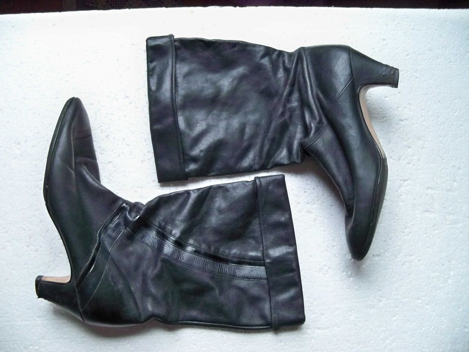 Сапоги женские кожаные FASAN. Размер 38.