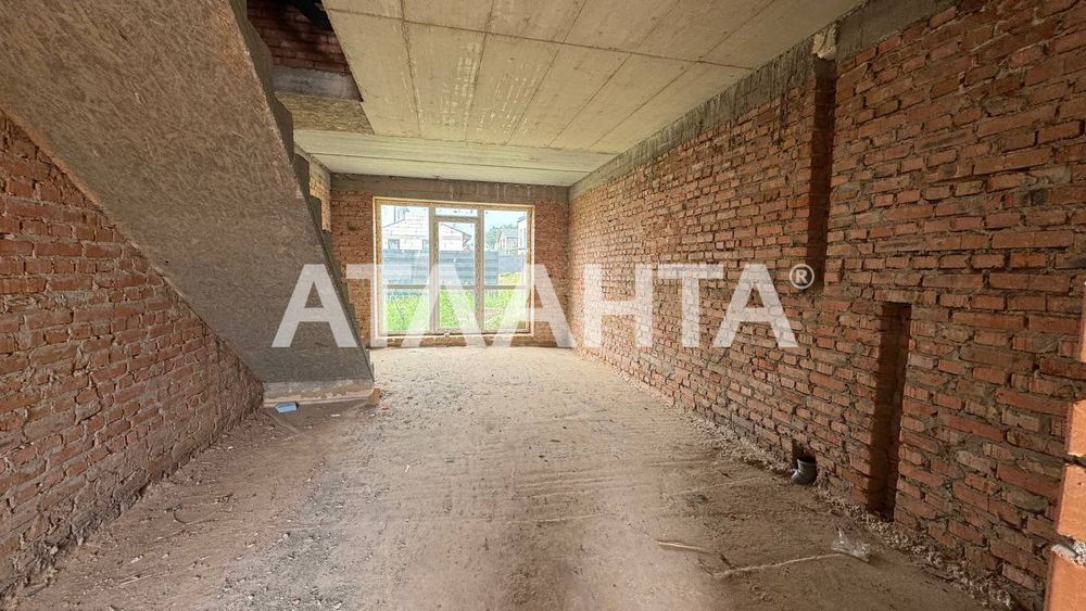 Продаж Танхауса  У Хотові, вигідна ціна. Обухівського району.