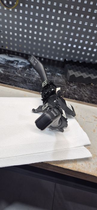 Підрульовий перемикач