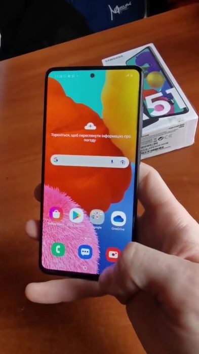 Телефон Samsung A515