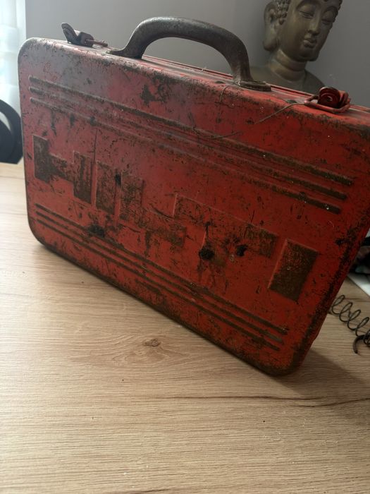 pistolet do osadzania gwozdzi osadzak gwozdziarka Hilti Dx300