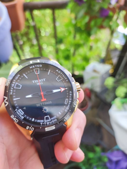 Tissot solar connect