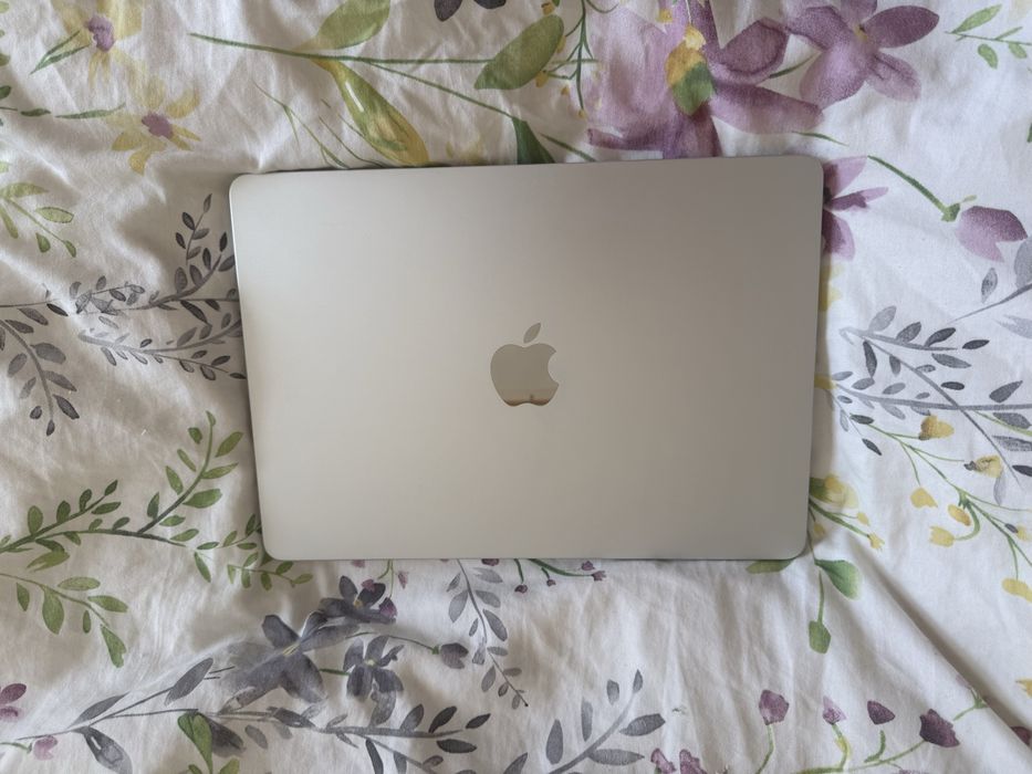 Apple MacBook Air M4/16GB/256/Mac OS Srebrny 8R GPU