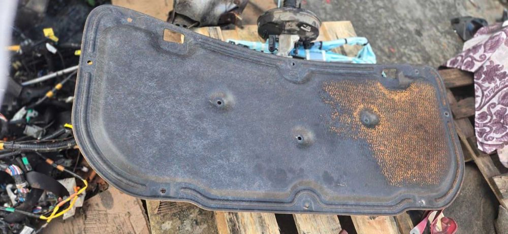 Шумоизоляцыя шумоізоляція капота Mazda CX 5 KF 2017 -2024