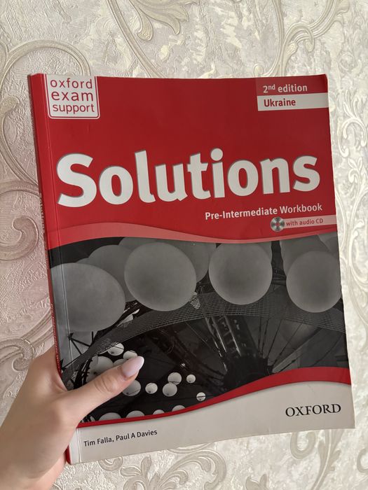 Solutions pre-intermediate workbook 2nd edition + cds з відповідями