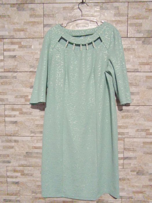 Гарне жіноче плаття