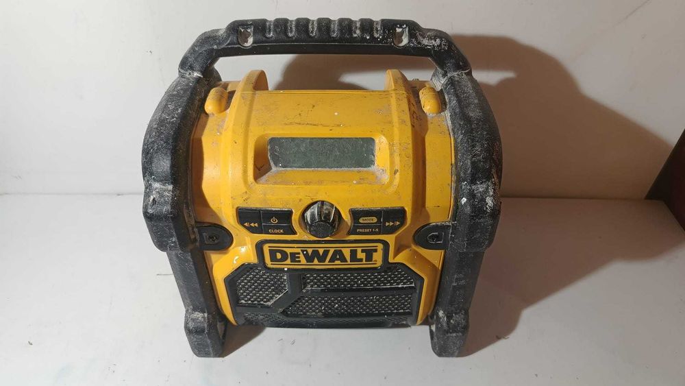 Radio budowlane DeWalt DCR019