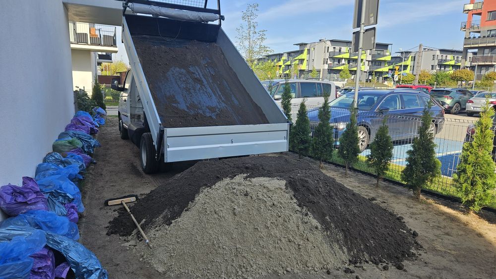 Ziemia ogrodowa przesiewana maszynowo, LUZ 1000kg