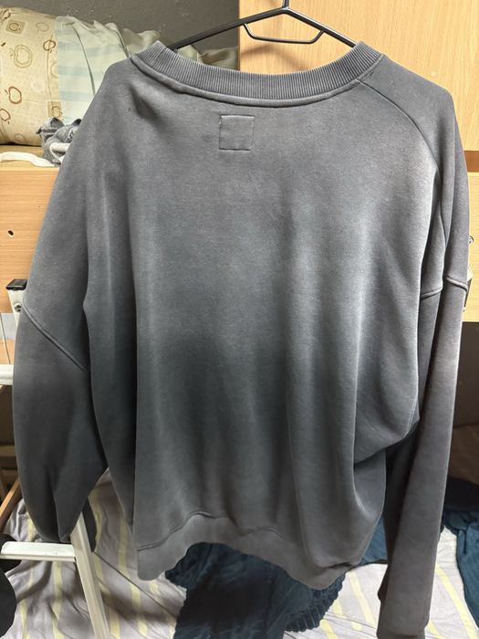 Свитшот Bershka серый