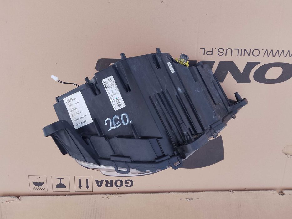 lampa przód przednia prawa VOLVO FH 5 FM FMX full led oryginał europa