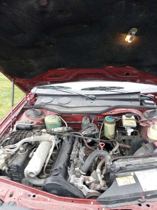 Sprzedam Audi 100